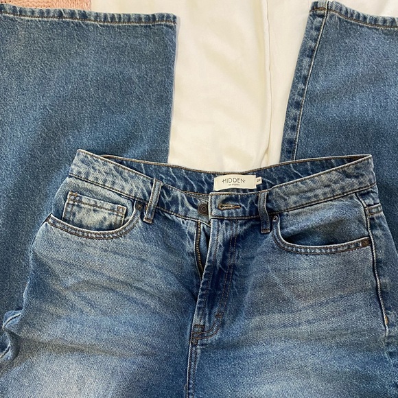 Hidden Jeans - Picture 4 of 4